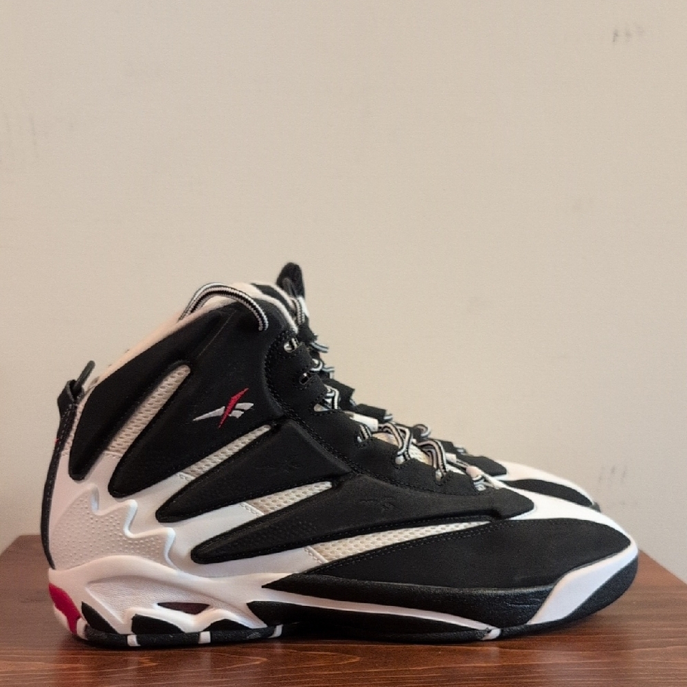 Reebok The Blast Sz 11.5